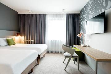 Фото номера Стандартный двухместный номер с 2 отдельными кроватями Отель ibis Styles Siedlce г. Седльце 5